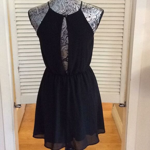 G by Guess chiffon open back lined halter dress XS - Picture 2 of 5